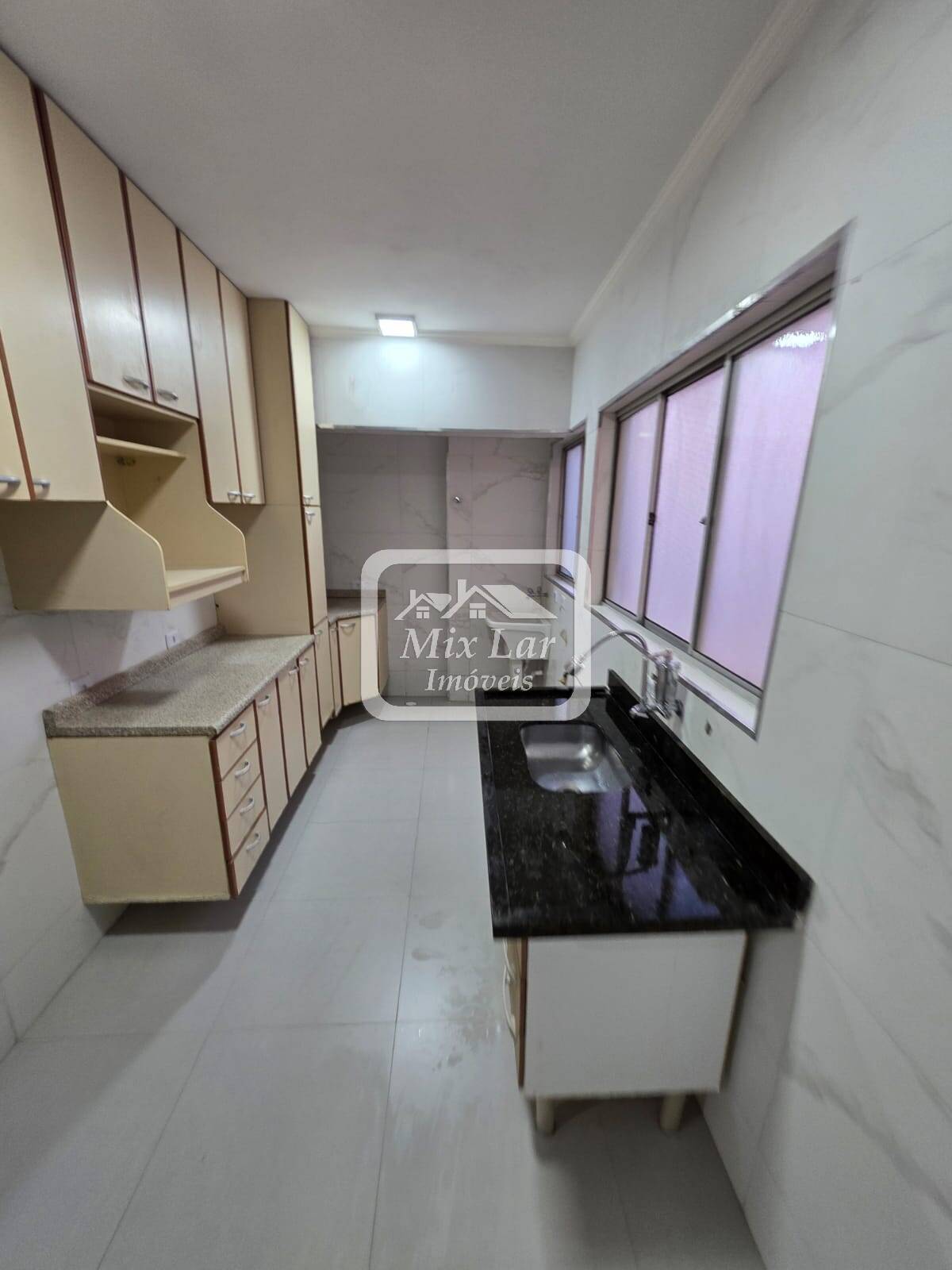 Apartamento para alugar com 2 quartos, 67m² - Foto 7