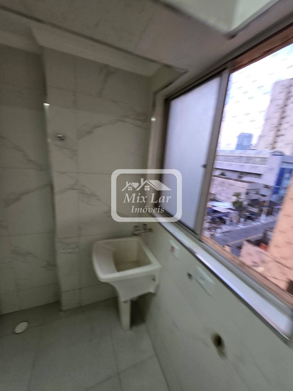 Apartamento para alugar com 2 quartos, 67m² - Foto 11
