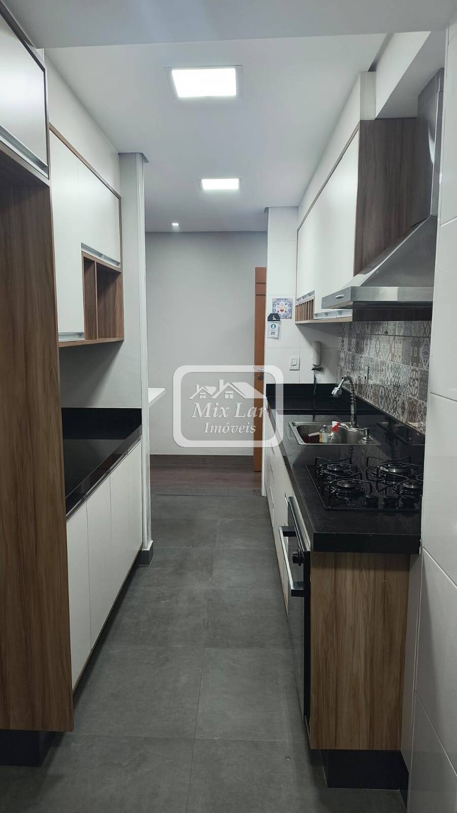 Apartamento para alugar com 3 quartos, 74m² - Foto 1