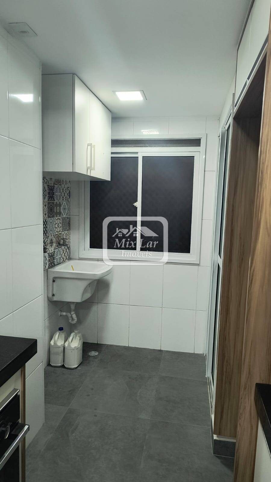 Apartamento para alugar com 3 quartos, 74m² - Foto 4