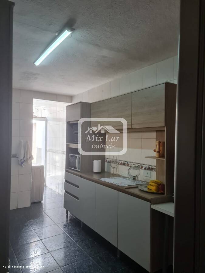 Casa, 6 quartos, 250 m² - Foto 12