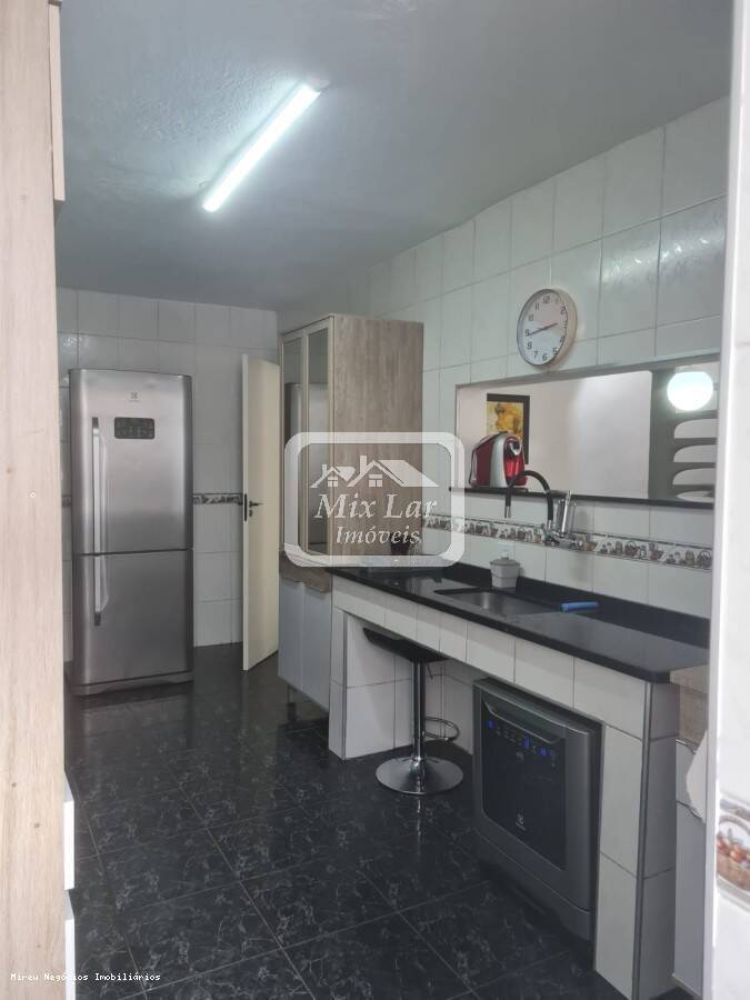 Casa, 6 quartos, 250 m² - Foto 15