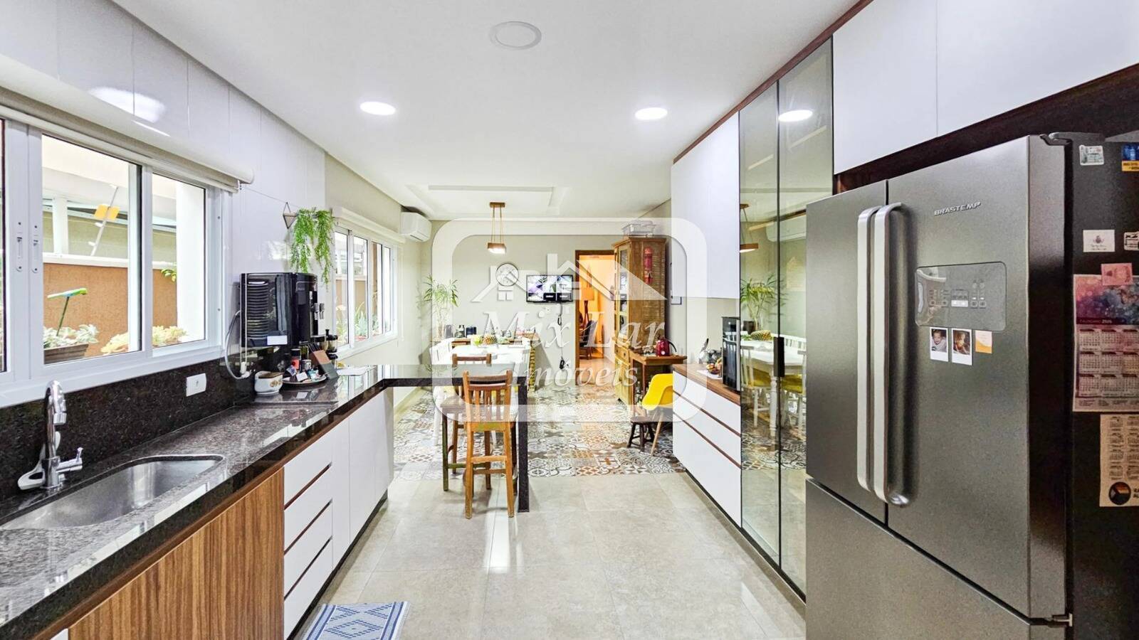 Sobrado, 4 quartos, 232 m² - Foto 1