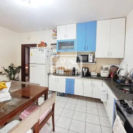 Casa, 4 quartos, 249 m² - Foto 1