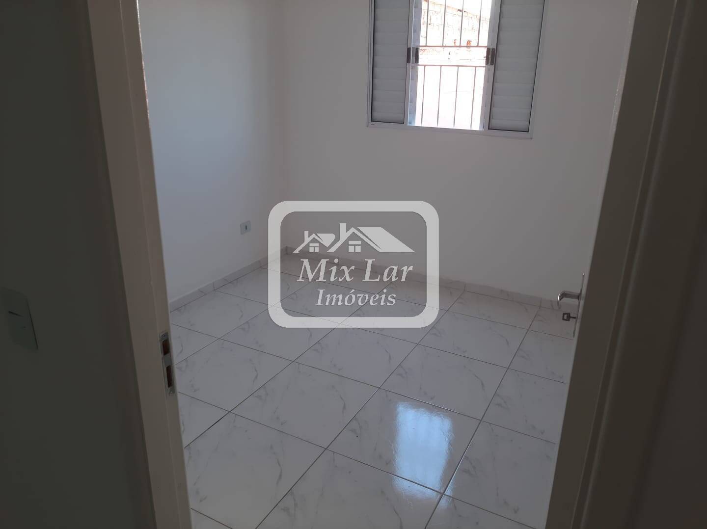 Casa para alugar com 2 quartos, 70m² - Foto 13