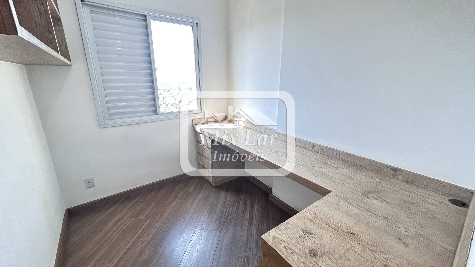 Apartamento para alugar com 3 quartos, 74m² - Foto 10