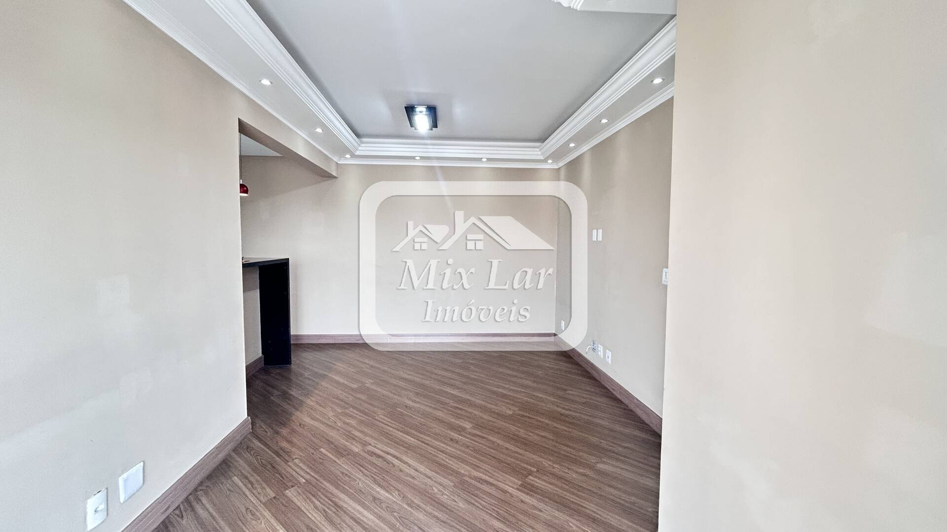 Apartamento para alugar com 3 quartos, 74m² - Foto 2