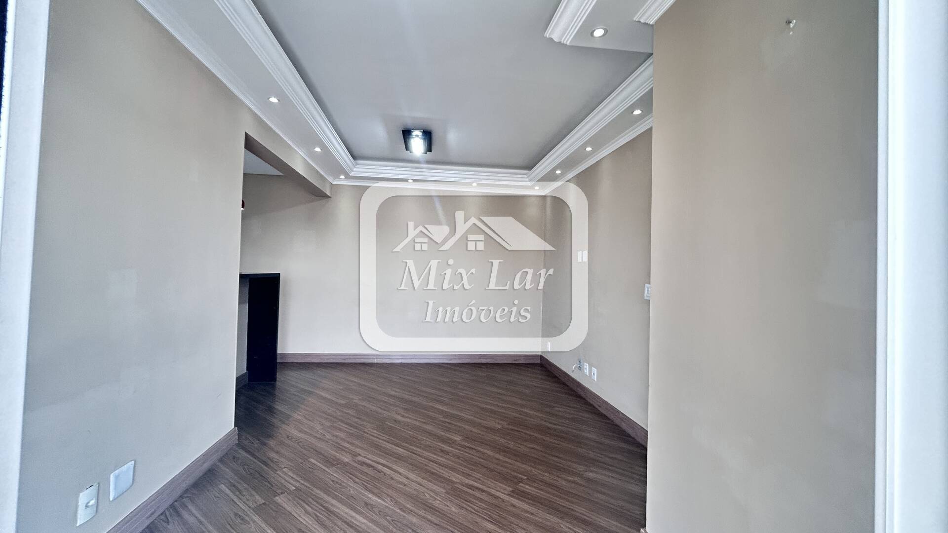 Apartamento para alugar com 3 quartos, 74m² - Foto 3